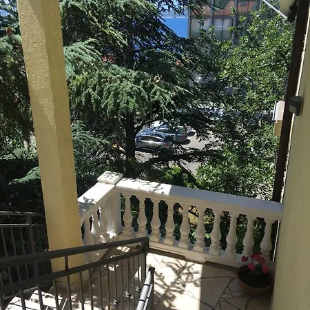 Irena Apartments Selce Exterior photo