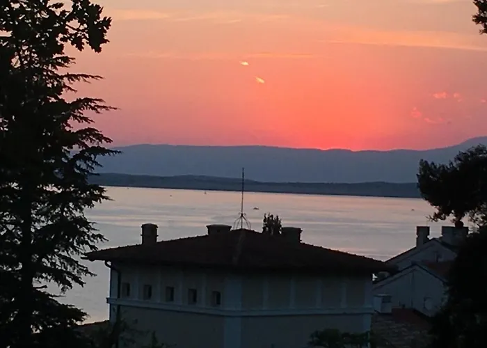 Irena Apartments
